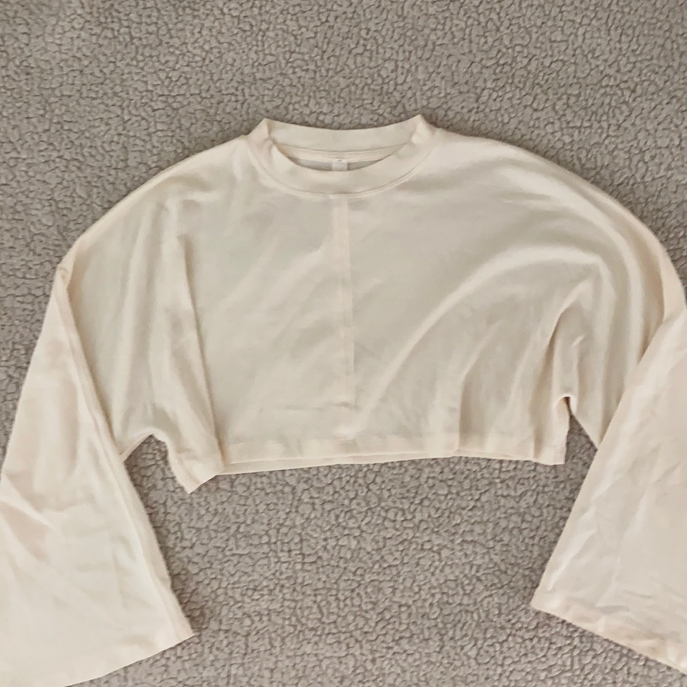 Lululemon Crop Long Sleeve